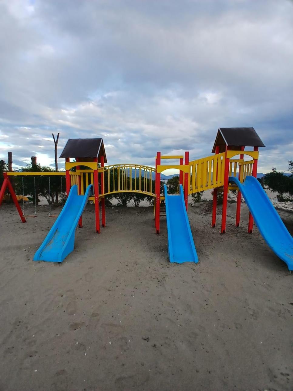 Zulu Beach Tenda Вльора Екстер'єр фото