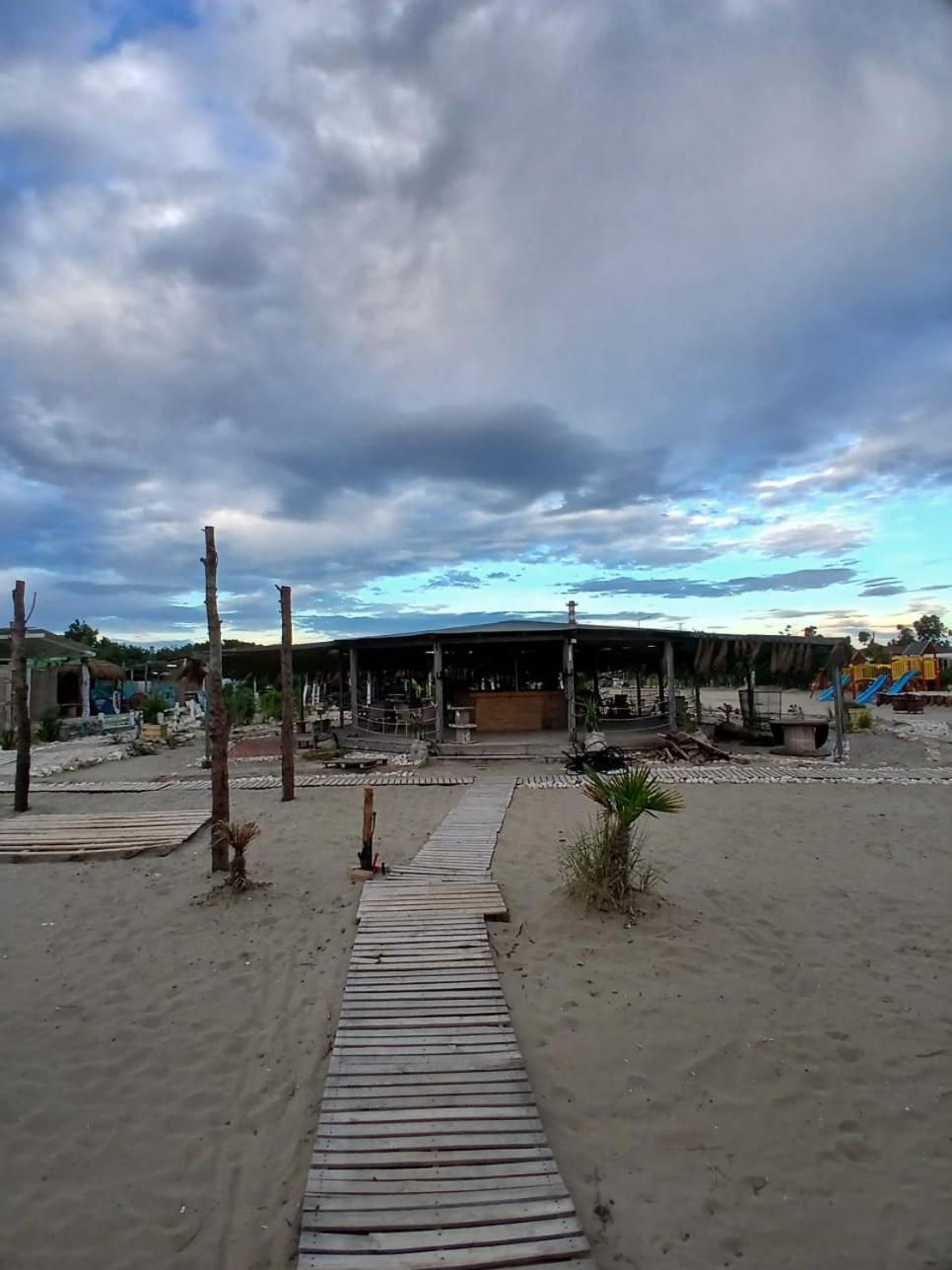 Zulu Beach Tenda Вльора Екстер'єр фото